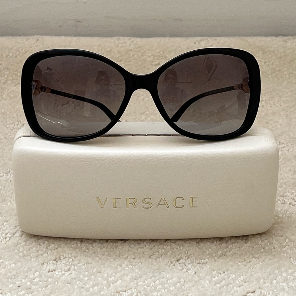 Versace butterfly sunglasses 4303